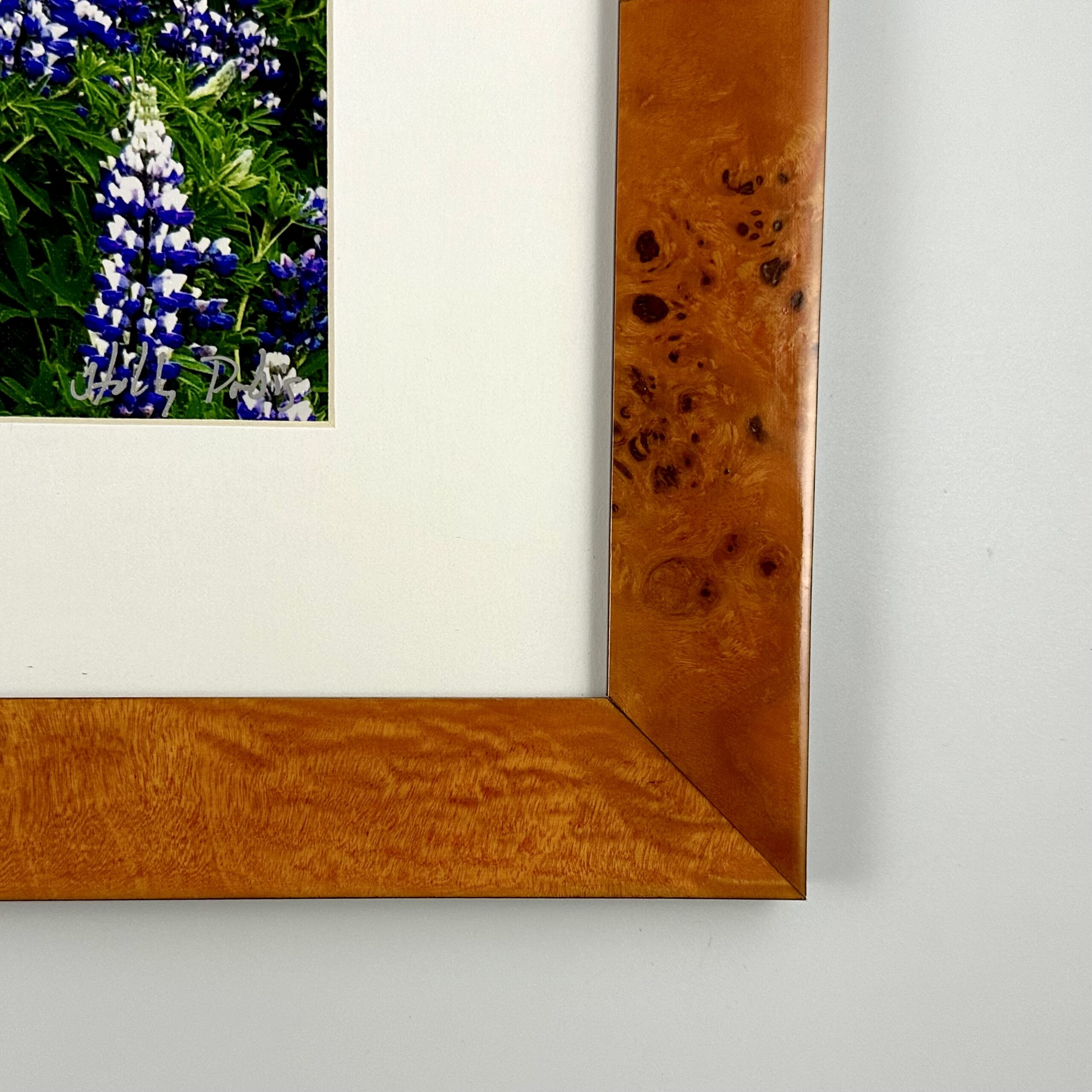 I Bloma (Framed Print) - Image 3
