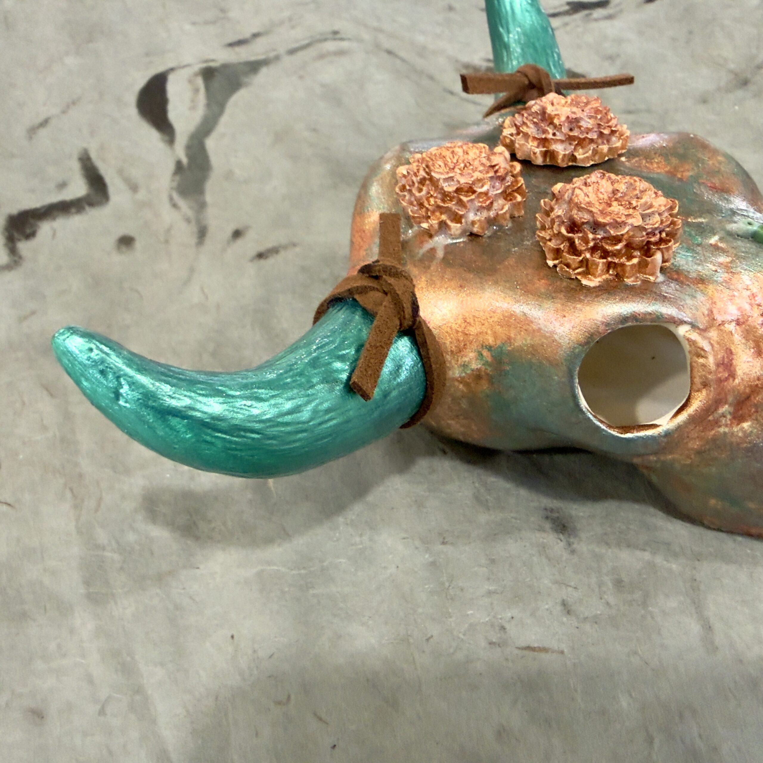 Margarite (Mini Ceramic Bovine Skull) - Image 5